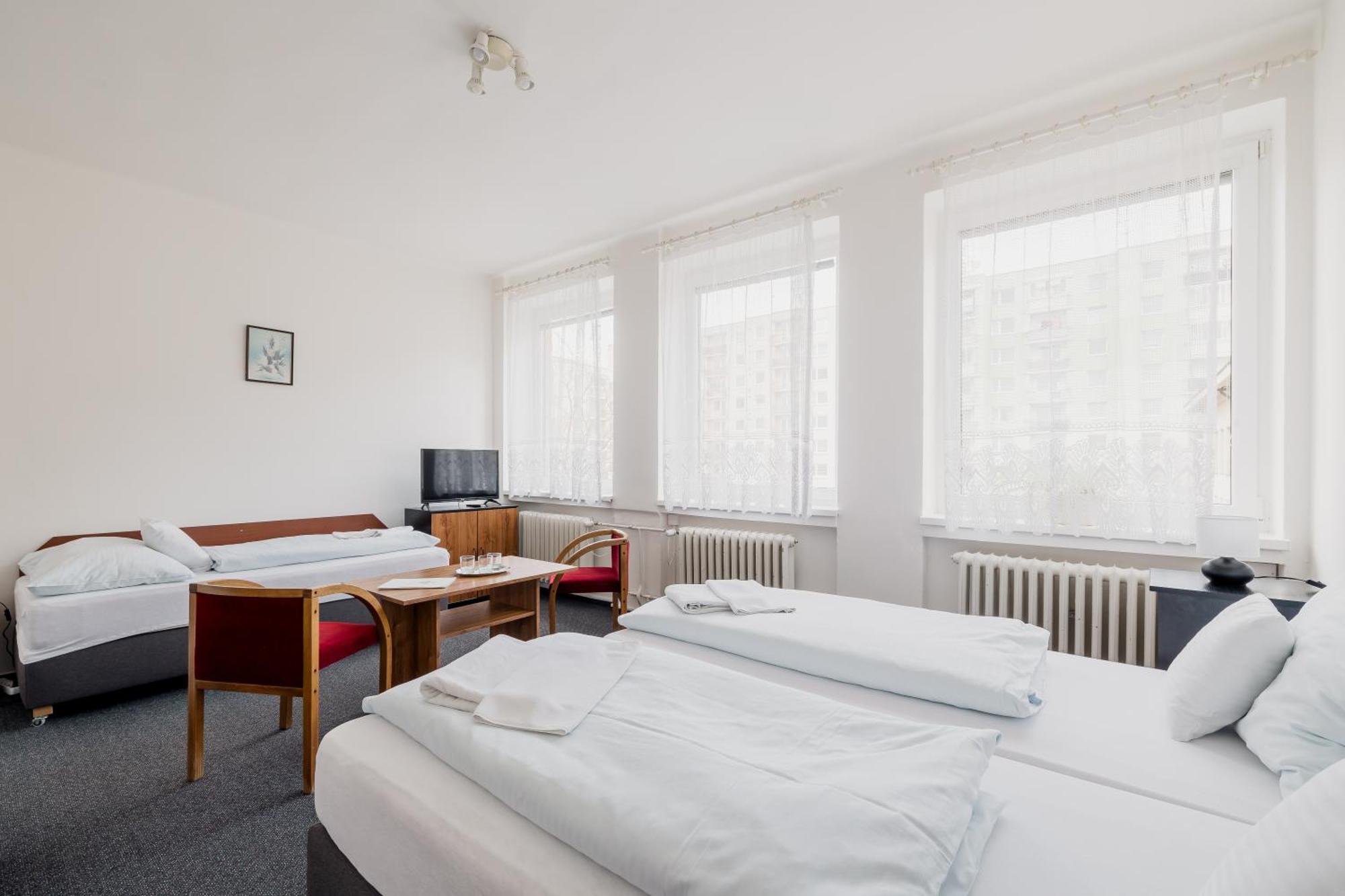 Hotel Добрушка Екстер'єр фото